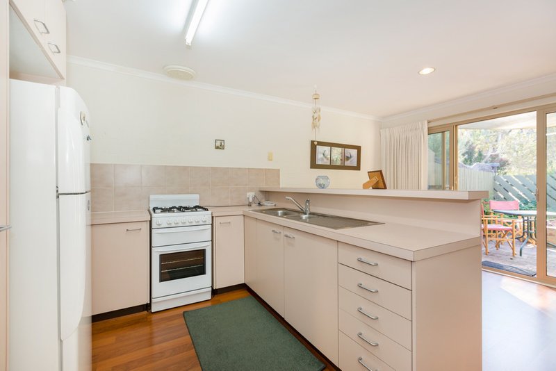 Photo - 13 Connelly Place, Belconnen ACT 2617 - Image 6