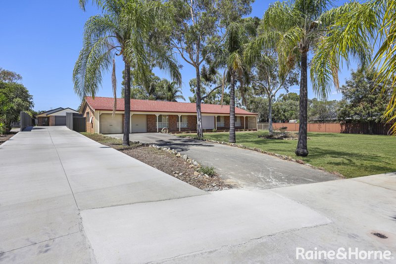 Photo - 13 Coorigil Street, Tamworth NSW 2340 - Image 3