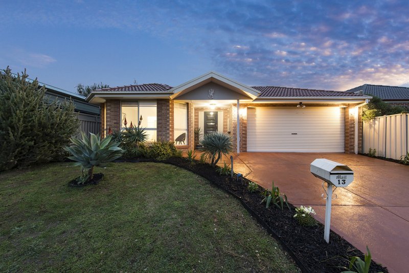 13 Copse Wood Bend, Caroline Springs VIC 3023