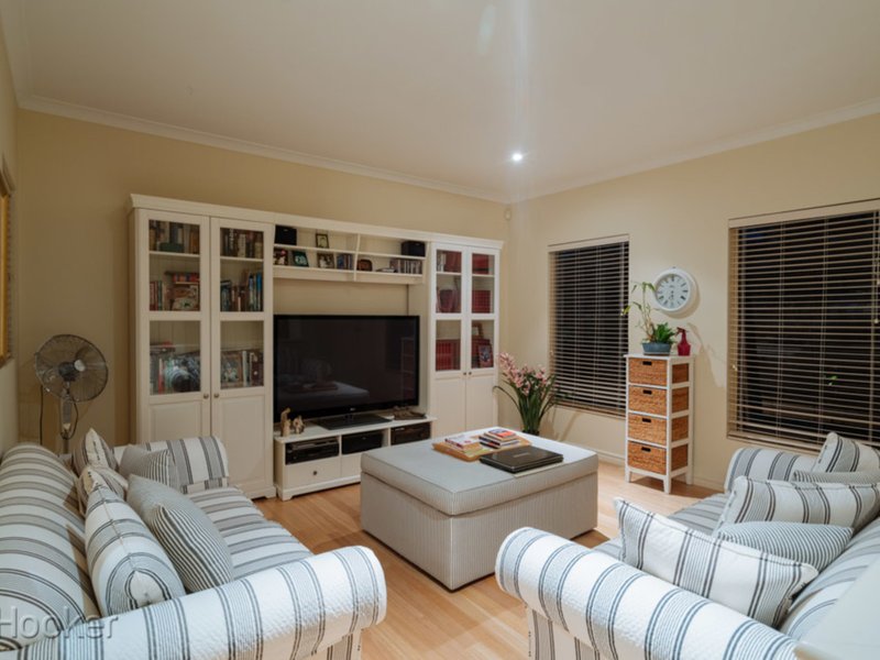 Photo - 13 Coral Tree Avenue, Subiaco WA 6008 - Image 6