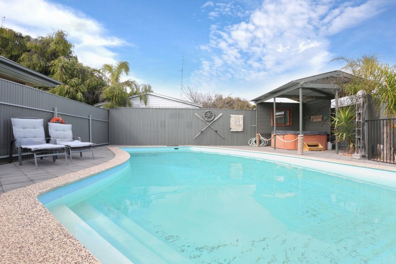 Photo - 13 Cornish Terrace, Wallaroo SA 5556 - Image 17