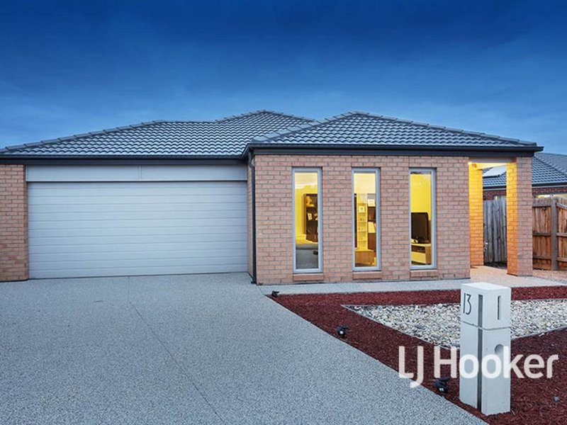 13 Corymbia Court, Truganina VIC 3029