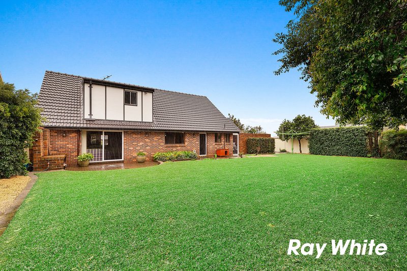 Photo - 13 Cotswold Avenue, Castle Hill NSW 2154 - Image 11