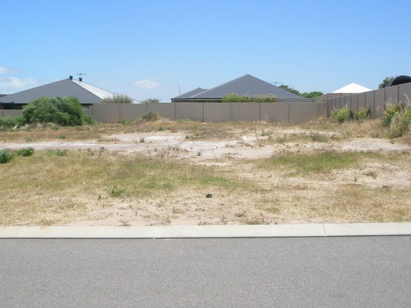 Photo - 13 Coveside Way, Drummond Cove WA 6532 - Image 2