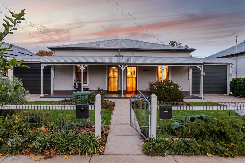 Photo - 13 Cowra Street, Mile End SA 5031 - Image 2