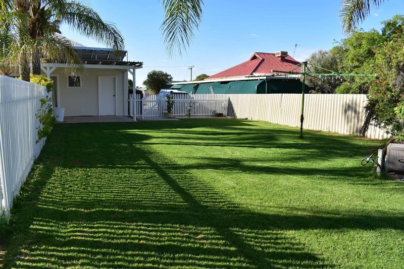 Photo - 13 Craddock Rd , Merredin WA 6415 - Image 24