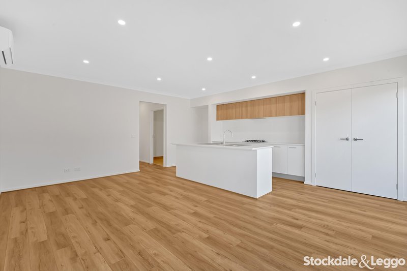 Photo - 13 Craycroft Road, Truganina VIC 3029 - Image 3