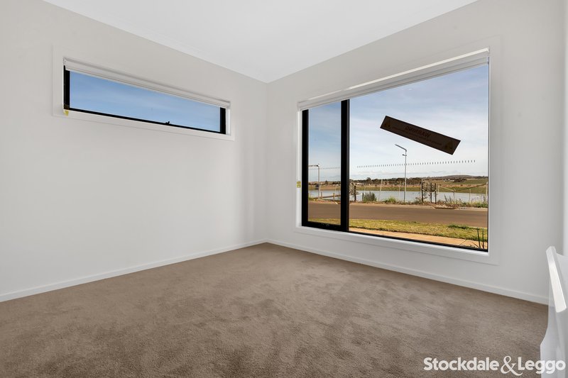 Photo - 13 Craycroft Road, Truganina VIC 3029 - Image 7