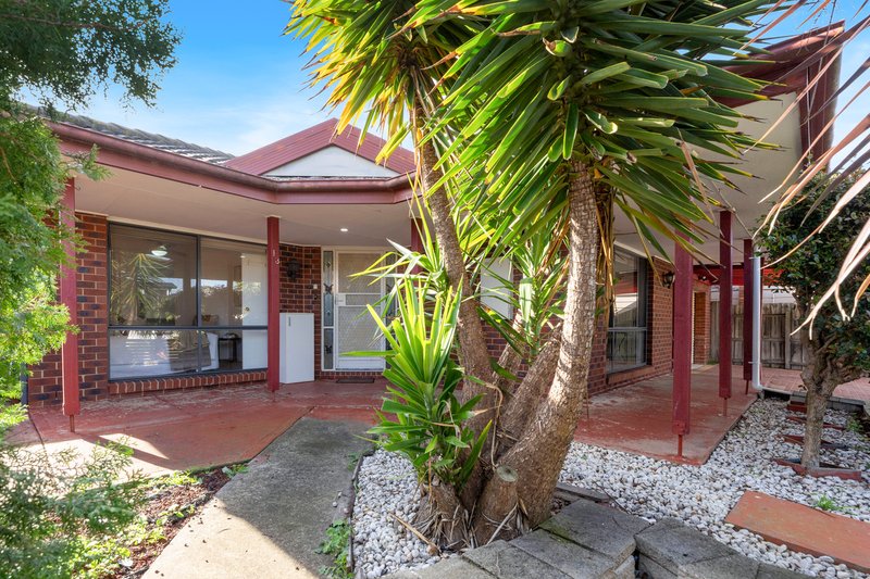 Photo - 13 Crespin Place, Roxburgh Park VIC 3064 - Image 1