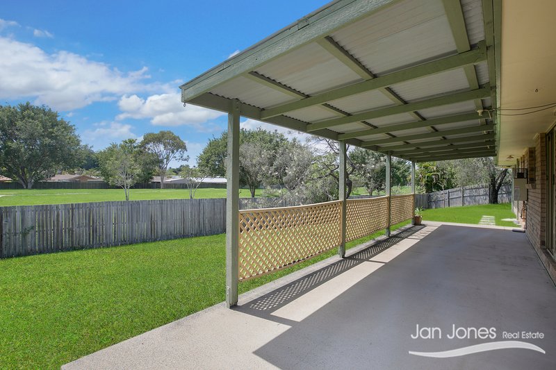 Photo - 13 Cresta Court, Morayfield QLD 4506 - Image 13