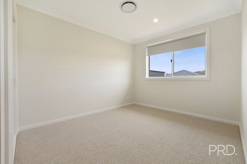 Photo - 13 Crested Avenue, Tamworth NSW 2340 - Image 32