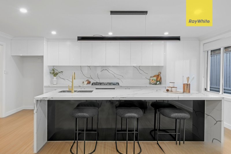 Photo - 13 Crestview Avenue, Kellyville NSW 2155 - Image 3