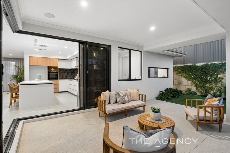 Photo - 13 Cristianos Road, Mindarie WA 6030 - Image 24