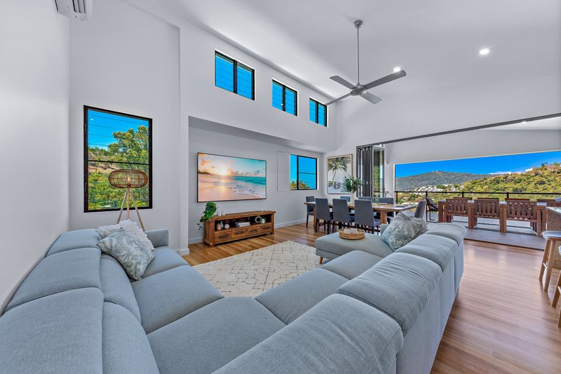 Photo - 13 Cumberland Court, Airlie Beach QLD 4802 - Image 3