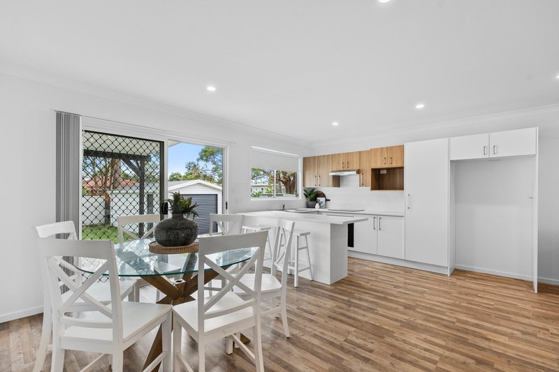 Photo - 13 Cunningham Road, Killarney Vale NSW 2261 - Image 2