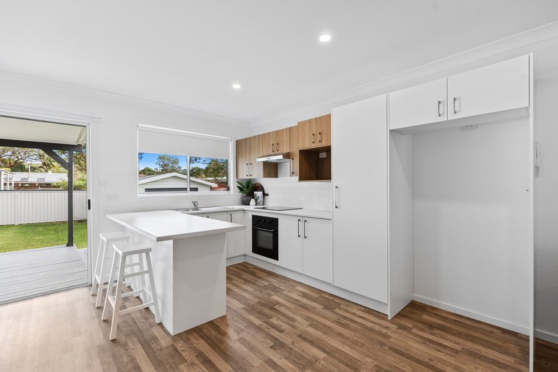 Photo - 13 Cunningham Road, Killarney Vale NSW 2261 - Image 3