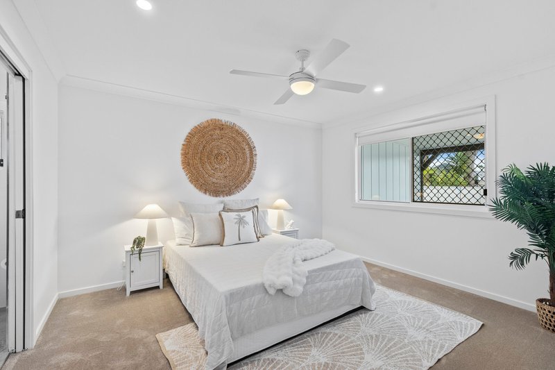 Photo - 13 Cunningham Road, Killarney Vale NSW 2261 - Image 7
