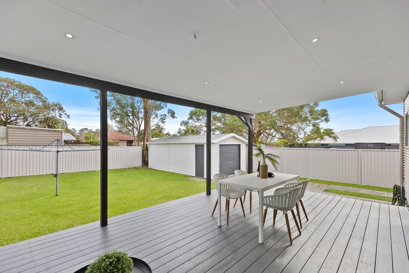 Photo - 13 Cunningham Road, Killarney Vale NSW 2261 - Image 12
