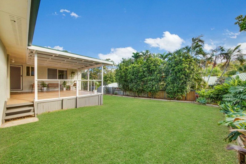 Photo - 13 Curtis Avenue, Boyne Island QLD 4680 - Image 14