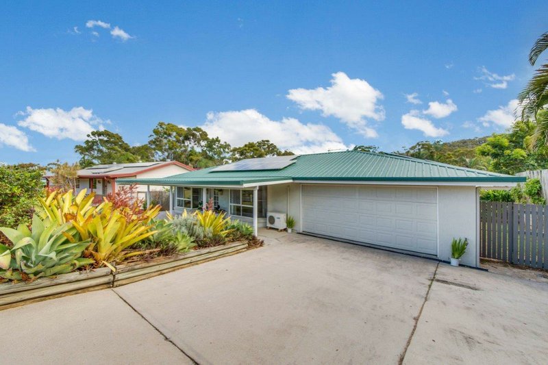 Photo - 13 Curtis Avenue, Boyne Island QLD 4680 - Image 16