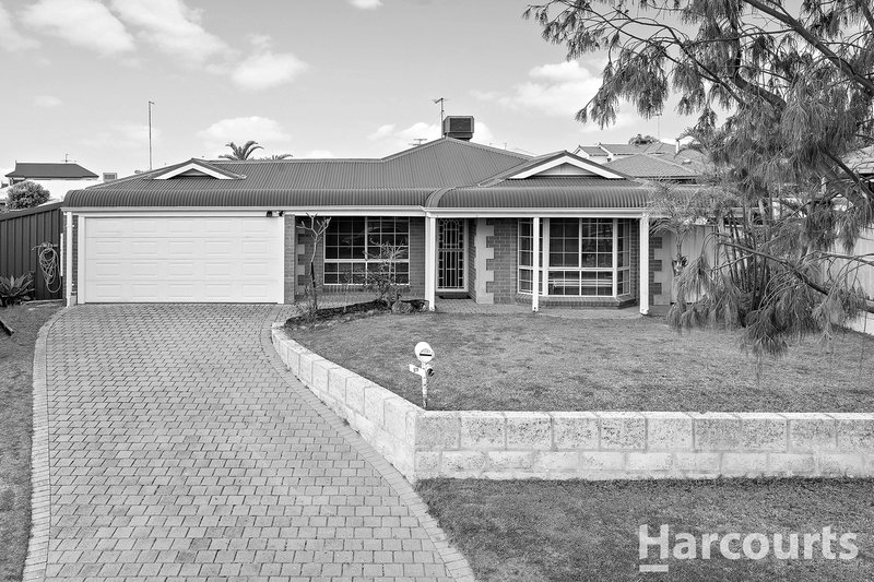 13 Cuvier Place, San Remo WA 6210