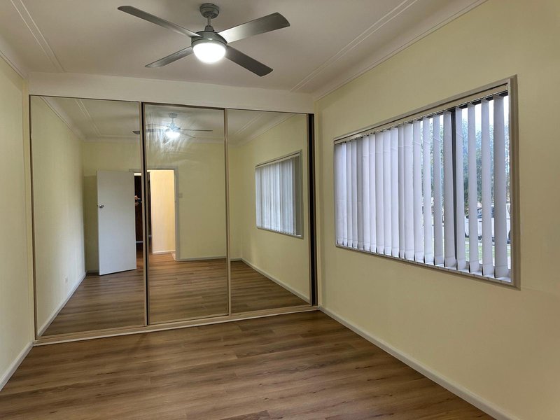 Photo - 13 Dagmar Crescent, Blacktown NSW 2148 - Image 3