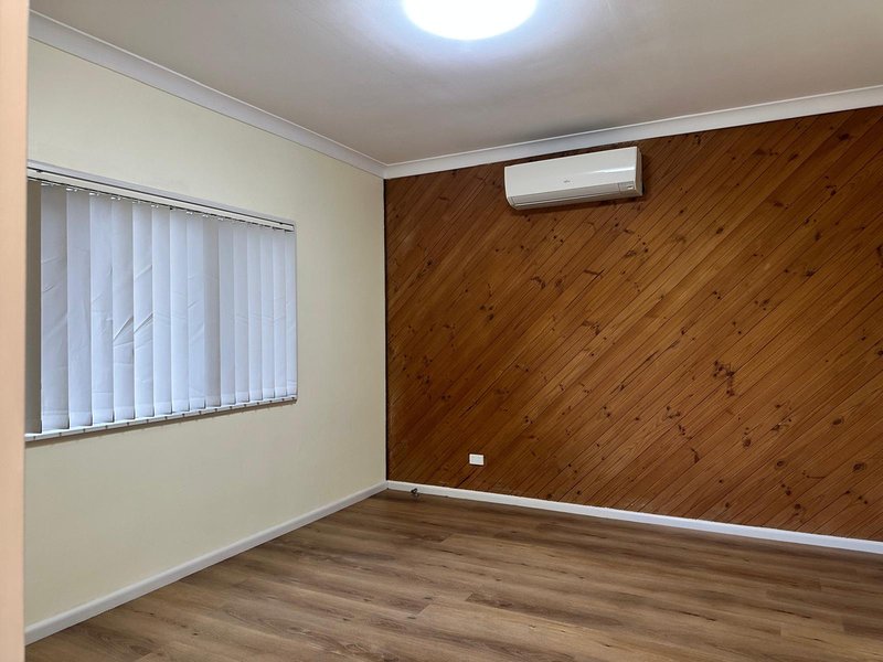 Photo - 13 Dagmar Crescent, Blacktown NSW 2148 - Image 4