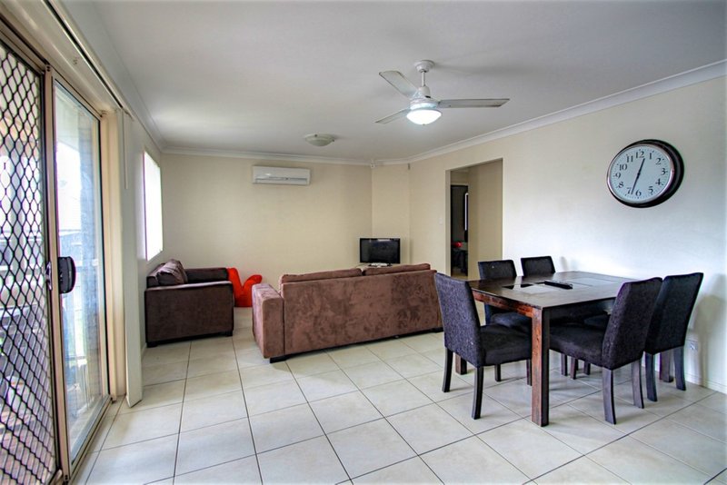 Photo - 13 Daisy Street, Springfield Lakes QLD 4300 - Image 5