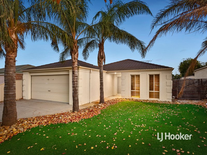 13 Dalkeith Drive, Point Cook VIC 3030