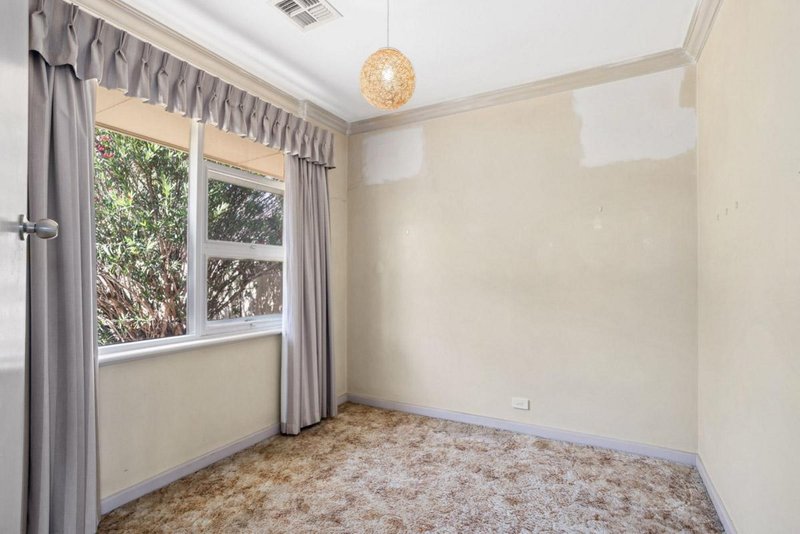 Photo - 13 Darlington Street, Sturt SA 5047 - Image 6