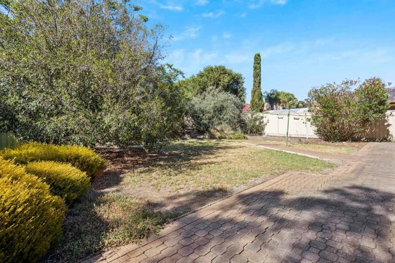 Photo - 13 Darlington Street, Sturt SA 5047 - Image 16