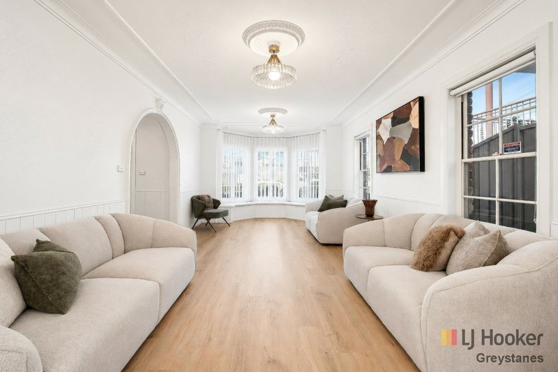 Photo - 13 Darmenia Avenue, Greystanes NSW 2145 - Image 4