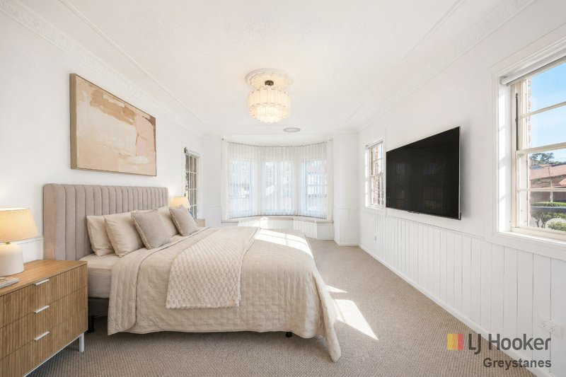 Photo - 13 Darmenia Avenue, Greystanes NSW 2145 - Image 8