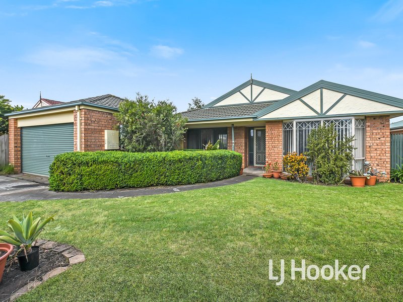 Photo - 13 Dartmoor Drive, Cranbourne East VIC 3977 - Image 12