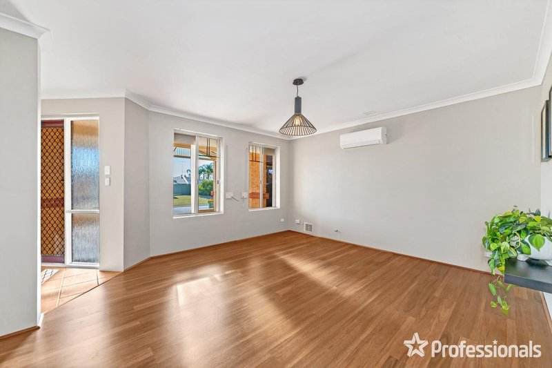 Photo - 13 Darwin Place, Warnbro WA 6169 - Image 4