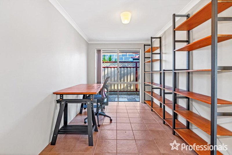 Photo - 13 Darwin Place, Warnbro WA 6169 - Image 14