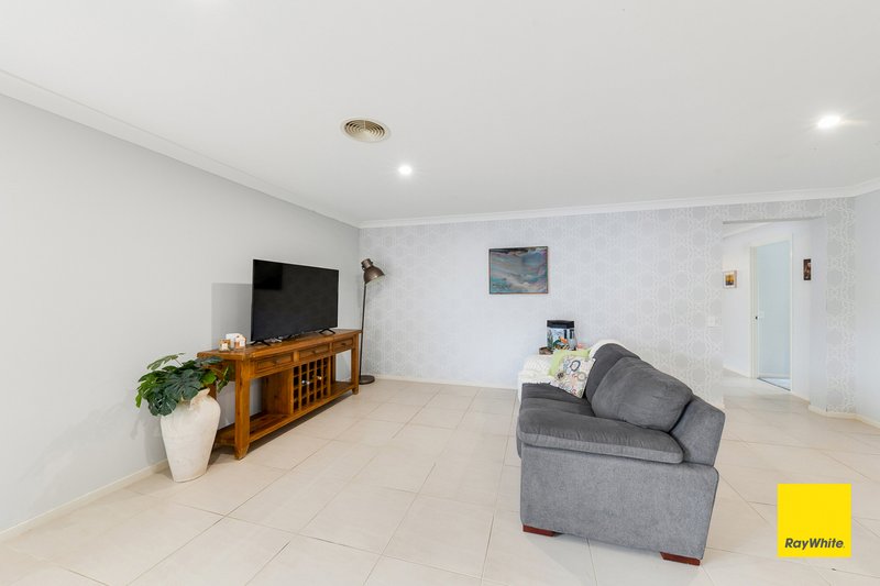 Photo - 13 Deniston Circuit, Bungendore NSW 2621 - Image 5