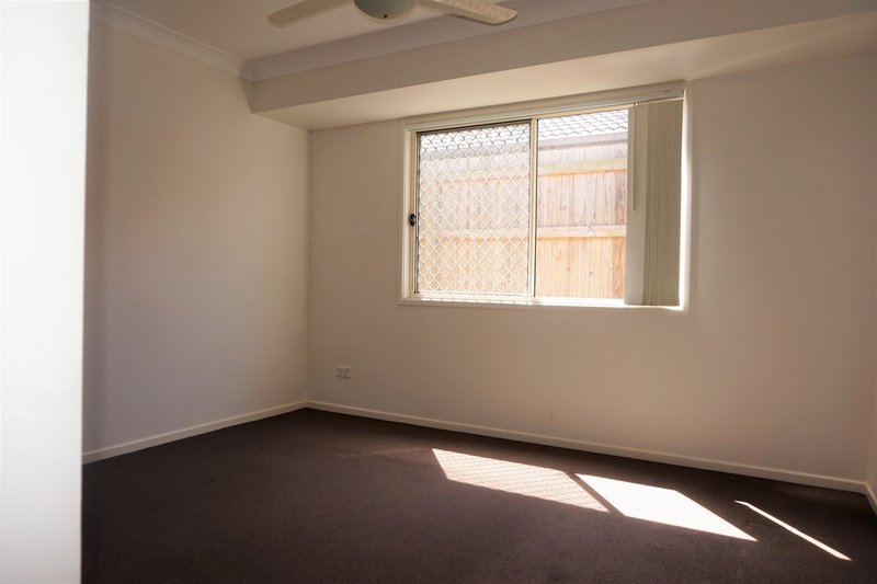 Photo - 13 Denman Drive, Bundamba QLD 4304 - Image 8