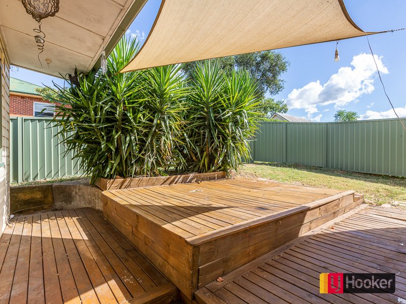 Photo - 1/3 Denne Street, West Tamworth NSW 2340 - Image 9