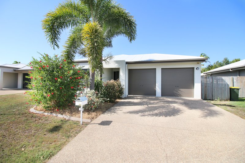 13 Derwent Circuit, Kelso QLD 4815