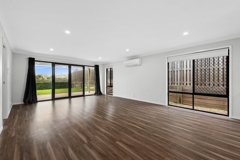Photo - 13 Diva Lane, Glenvale QLD 4350 - Image 2