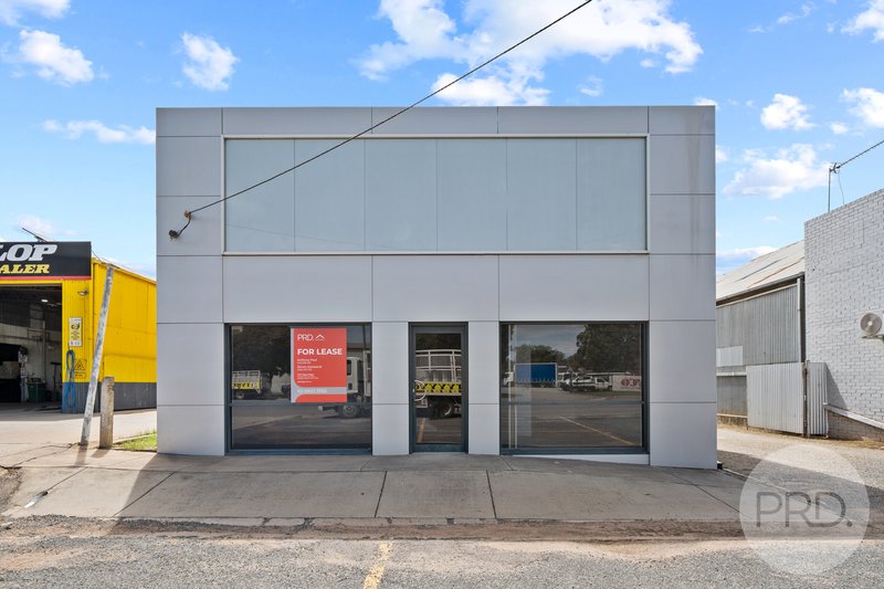 13 Dobney Avenue, Wagga Wagga NSW 2650