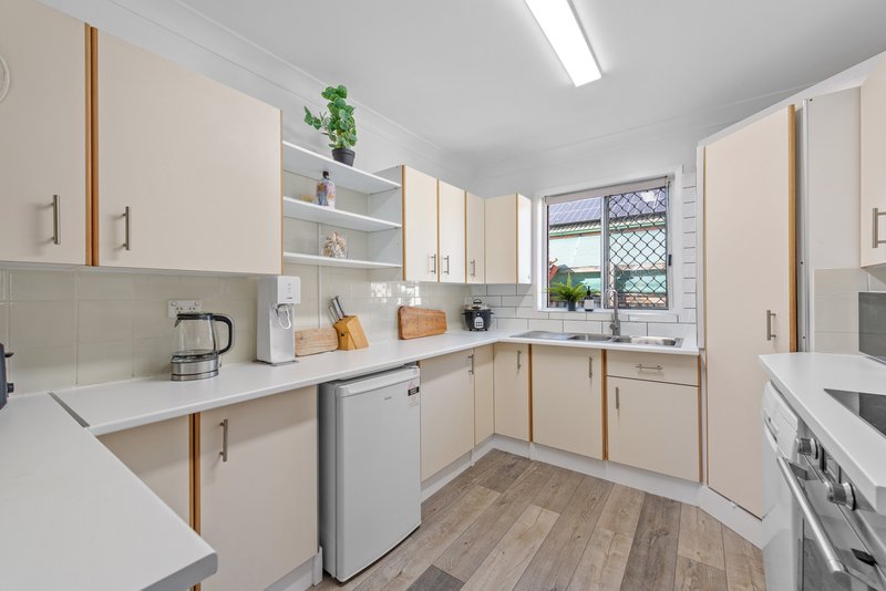 Photo - 13 Dodds Street, Margate QLD 4019 - Image 9