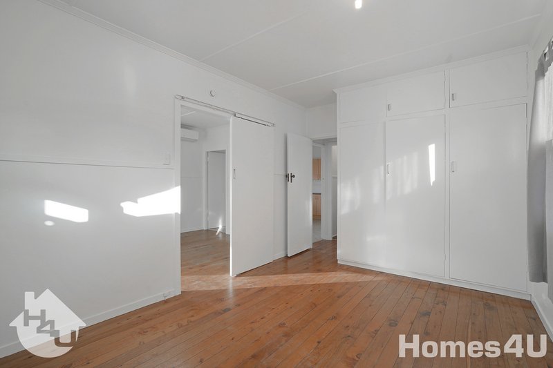 Photo - 13 Donald Street, Woody Point QLD 4019 - Image 13