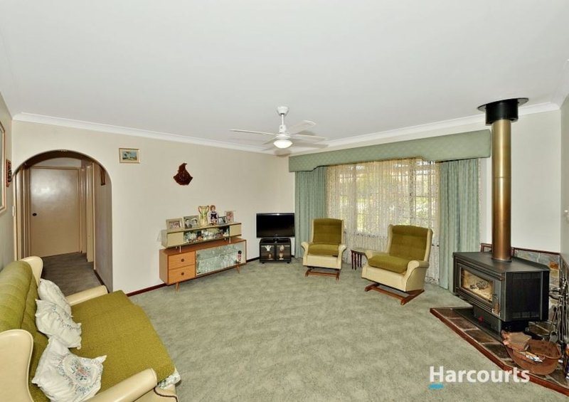 Photo - 13 Doreen Street, Dudley Park WA 6210 - Image 3