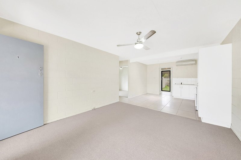 Photo - 1/3 Douglas Avenue, Sun Valley QLD 4680 - Image 5