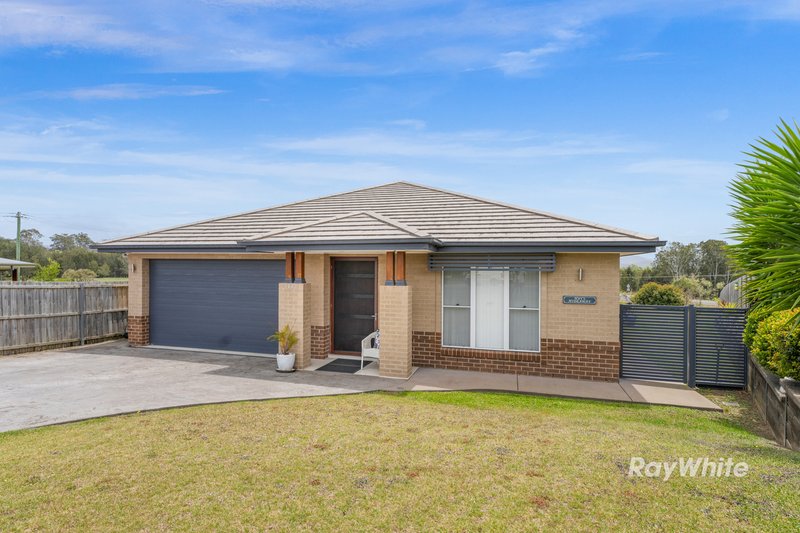 13 Dr King Close, Moruya NSW 2537