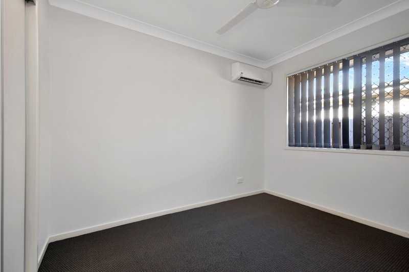 Photo - 13 Dryander Street, North Lakes QLD 4509 - Image 10