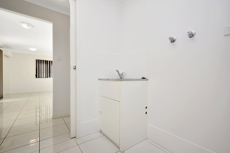 Photo - 13 Dryander Street, North Lakes QLD 4509 - Image 14