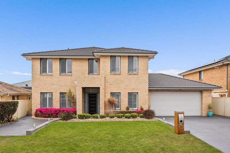 Photo - 13 Dunk Avenue, Shell Cove NSW 2529 - Image 2